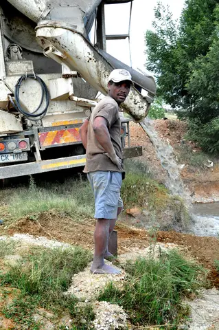 Tom Jansen. Water for brick making. Swellendam 2011