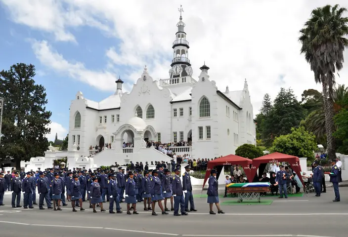 Funeral of Kolonel Lee. Stasiebevelvoerder van Swellendam Polisie. Swellendam 2011