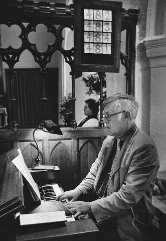 Richard Ingrams and Rev Mark Mills-Powell