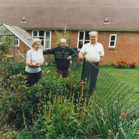 Eileen & Mac MacFarland with neighbour John Allwright, The Glebe