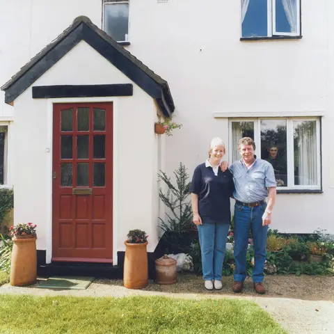 Sue Lewis & Eamon Mullins while Rhys Lewis looks on, Ambury Road