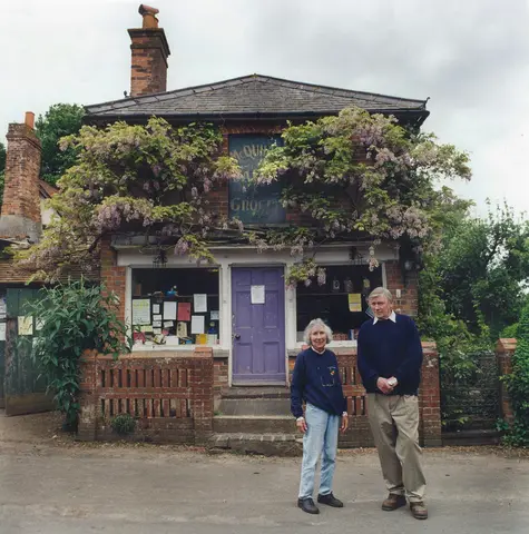 Maureen & Robin Taylor