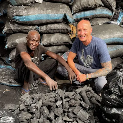 Ebanezer, Makola Market
