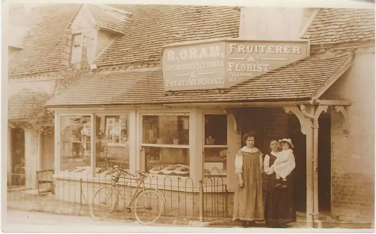 Pangbourne Post Cards