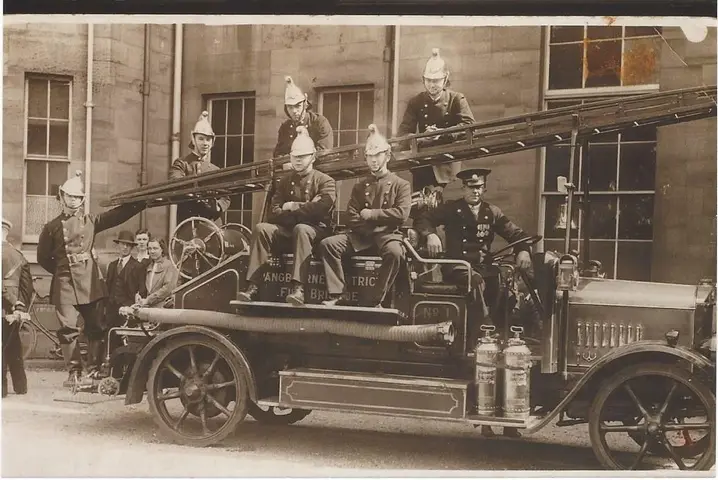 Pangbourne Post Cards