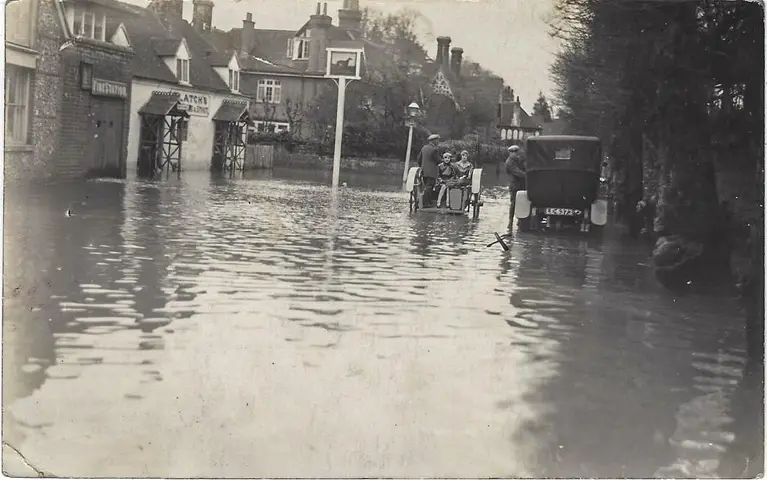 Pangbourne Post Cards