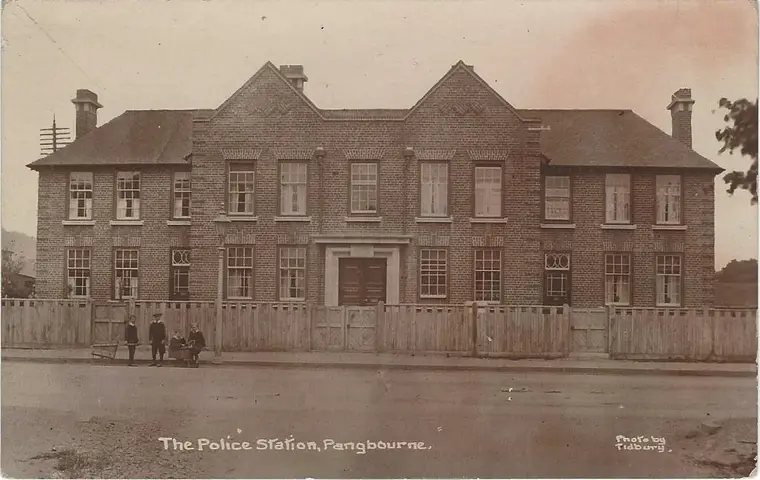 Pangbourne Post Cards