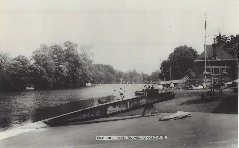 Pangbourne Post Cards