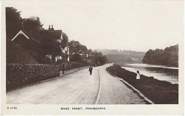 Pangbourne Post Cards