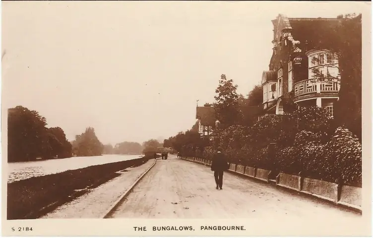 Pangbourne Post Cards