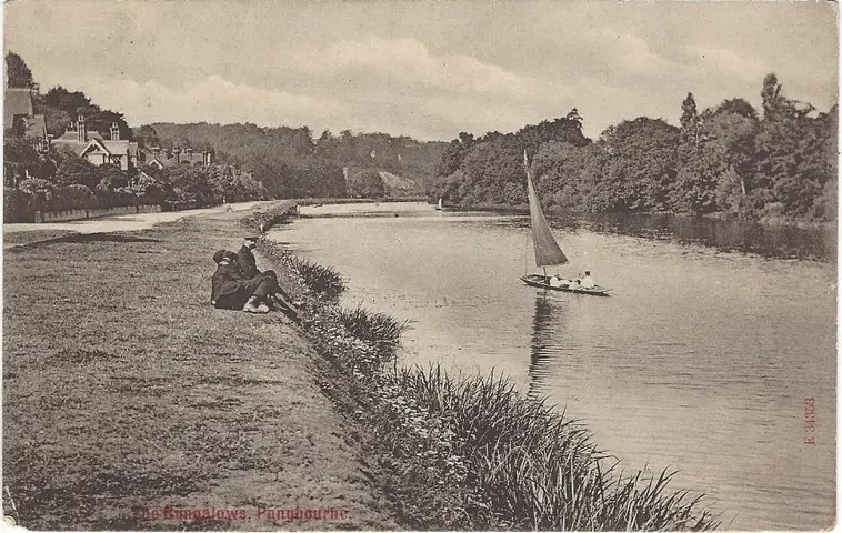 Pangbourne Post Cards