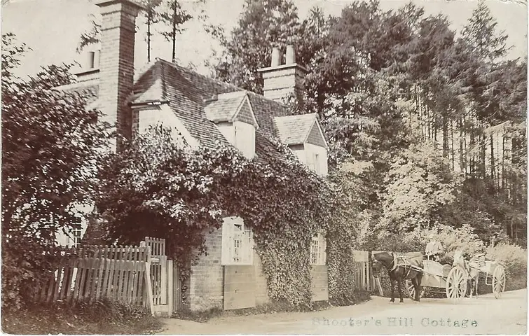 Pangbourne Post Cards