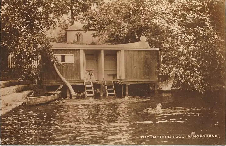 Pangbourne Post Cards