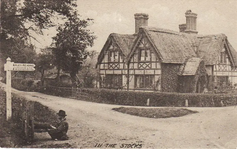 Pangbourne Post Cards