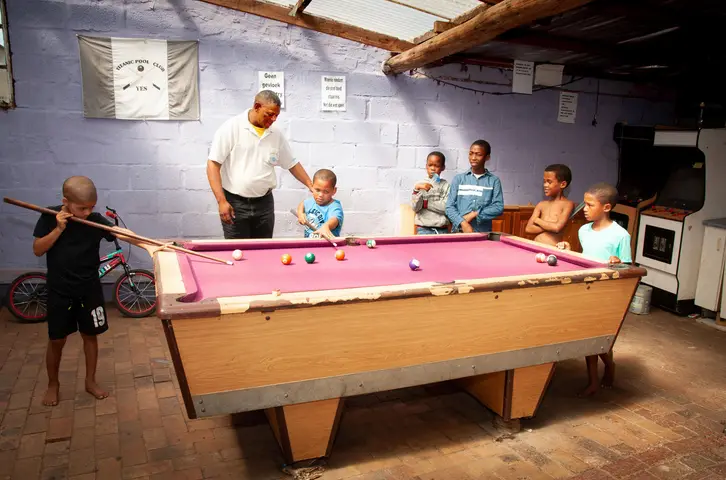 Anthony Satira. Titanic Pool Club, Hopley Straat, Railton. 2019