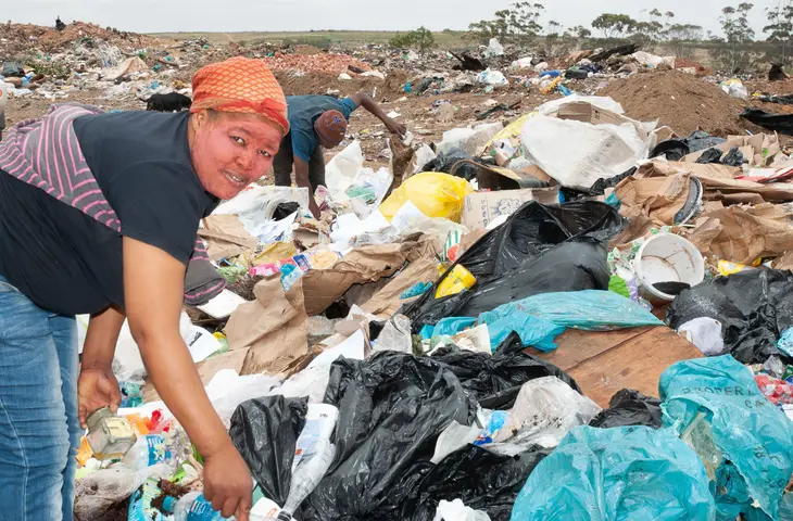 Karen Windvogel, Waste Disposal Site, Swellendam 2019